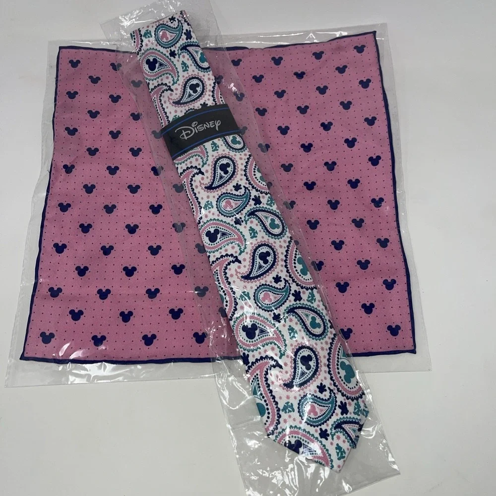 Mens Paisley 100% Silk Neck Tie & Pocket Square Mickey Head Disney NWT Cufflinks